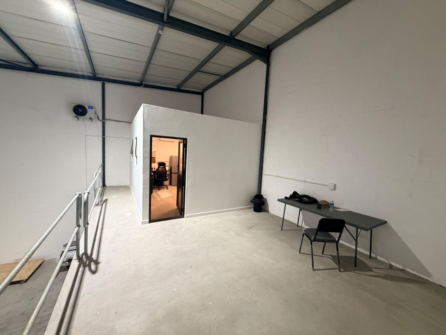To Let Commercial Property for Rent in Fisantekraal Western Cape